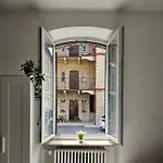 Front Apartments, * ليكو
