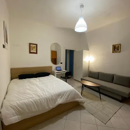 Front Apartments, *