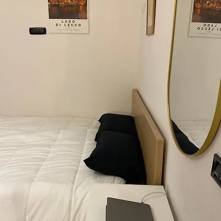 דירה Front Apartments, *
