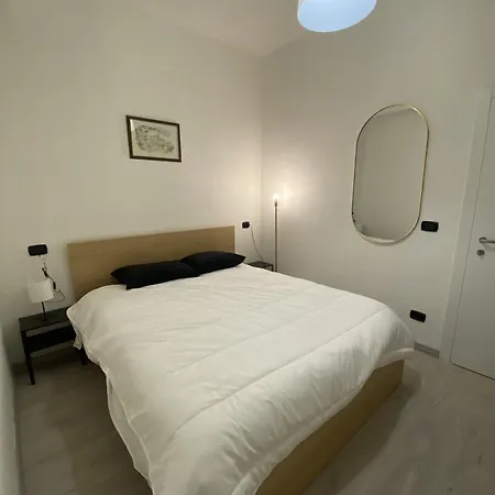 Front Apartments, * Lecco