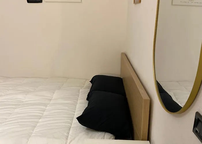 Apartman Front Apartments, *