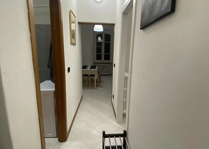 Front Apartments, Lecco