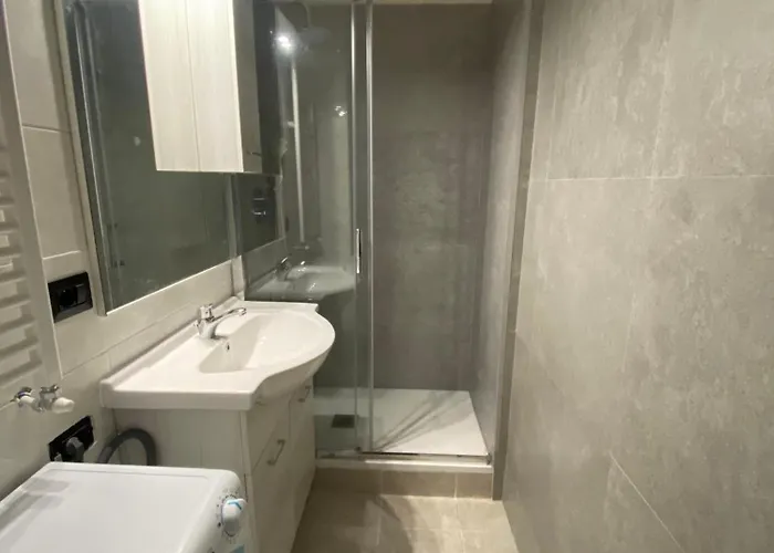 Front Apartments, * Lecco